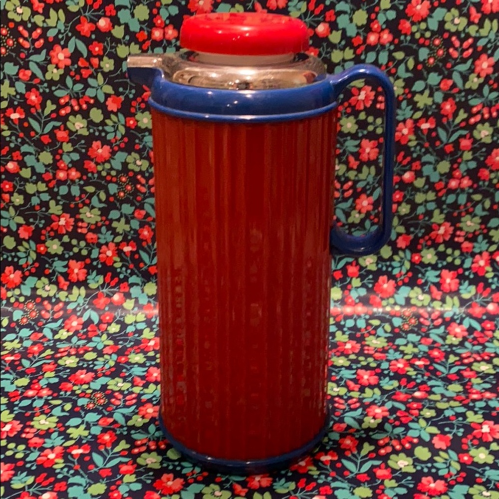 Vintage 1QT Crown-Corning Thermos